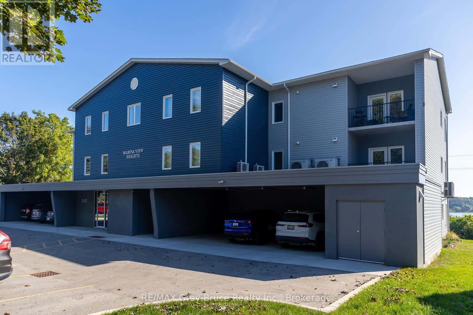 21 - 2347 3RD AVENUE W — Owen Sound, Ontario - Photo 3 of 40