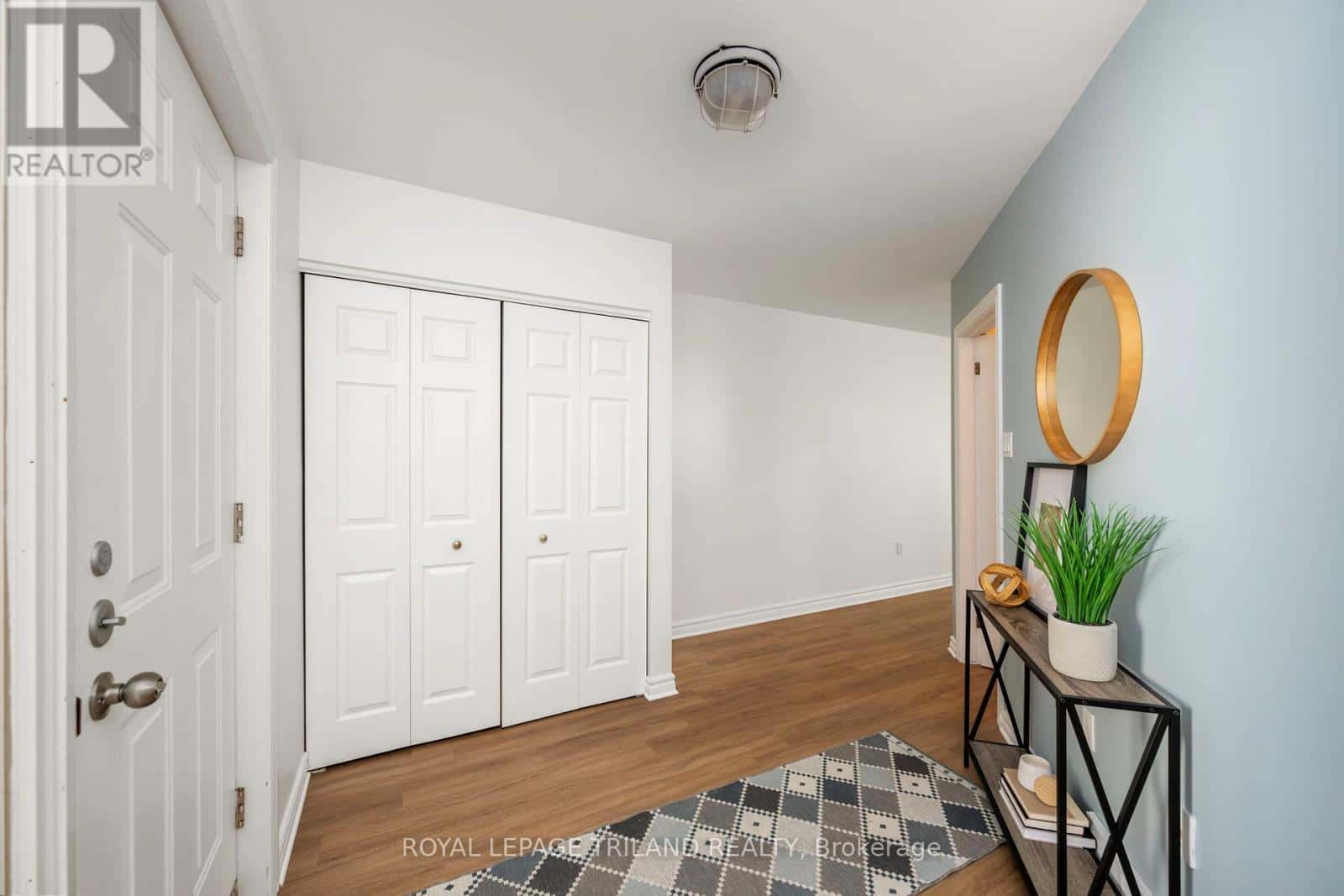 3 - 374 EDITH CAVELL BOULEVARD — Central Elgin (Port Stanley), Ontario - Photo 5 of 29