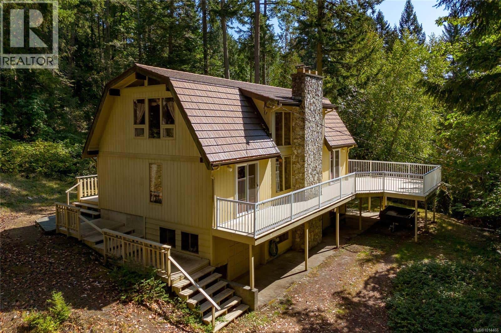 11379 West Saanich Rd — North Saanich, British Columbia - Photo 3 of 51