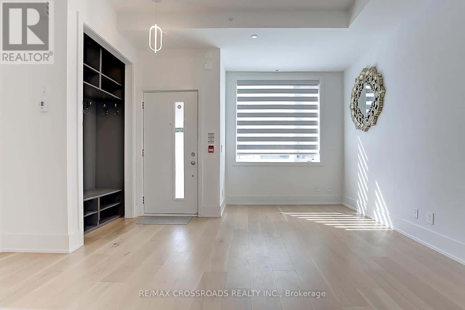 TH3 - 270 DAVENPORT ROAD — Toronto (Annex), Ontario - Photo 3 of 48