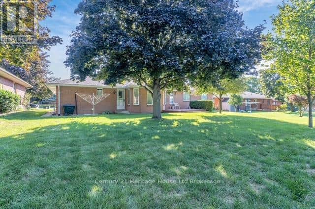 5 THOMAS AVENUE - Photo 5 of 28, Tillsonburg, Ontario