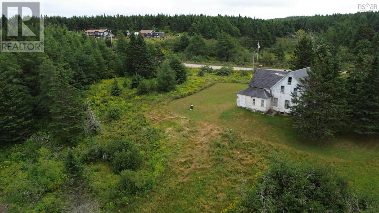 2121 Loch Lomond Road - Photo 4 of 26, Loch Lomond, Nova Scotia