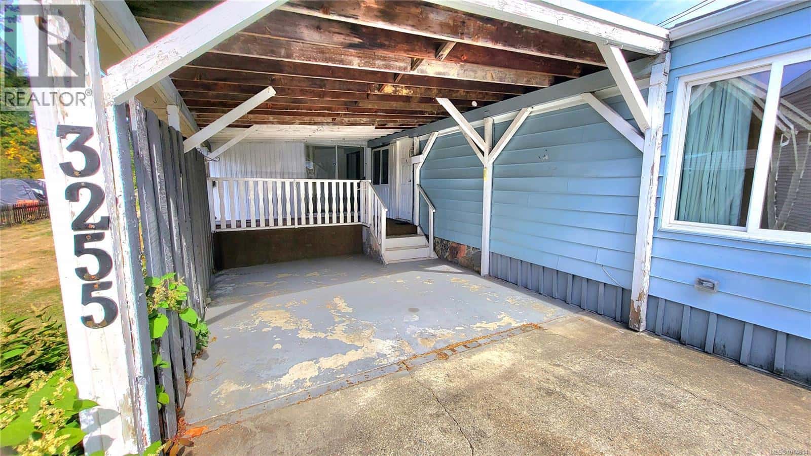 3255 OLD NANAIMO Hwy W — Port Alberni, British Columbia - Photo 4 of 38