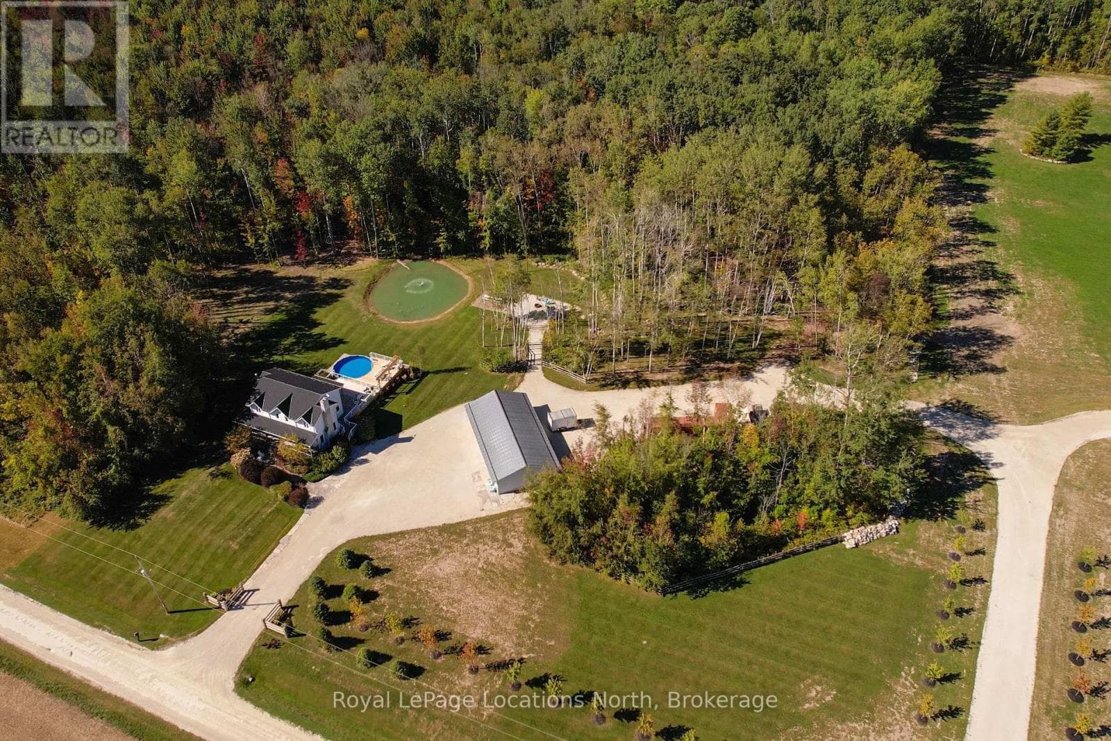 1862 SUNNIDALE 6/7 SIDE ROAD — Clearview, Ontario - Main photo