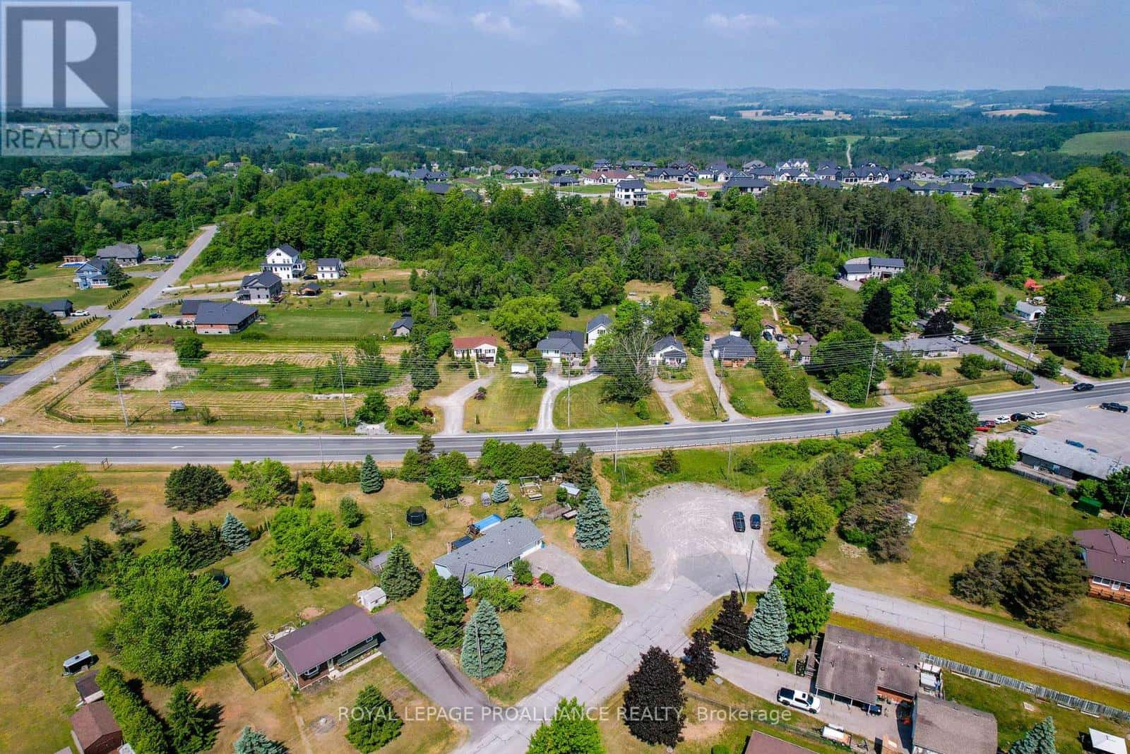 8 ORIOLE CRESCENT — Hamilton Township (Baltimore), Ontario - Photo 5 of 45