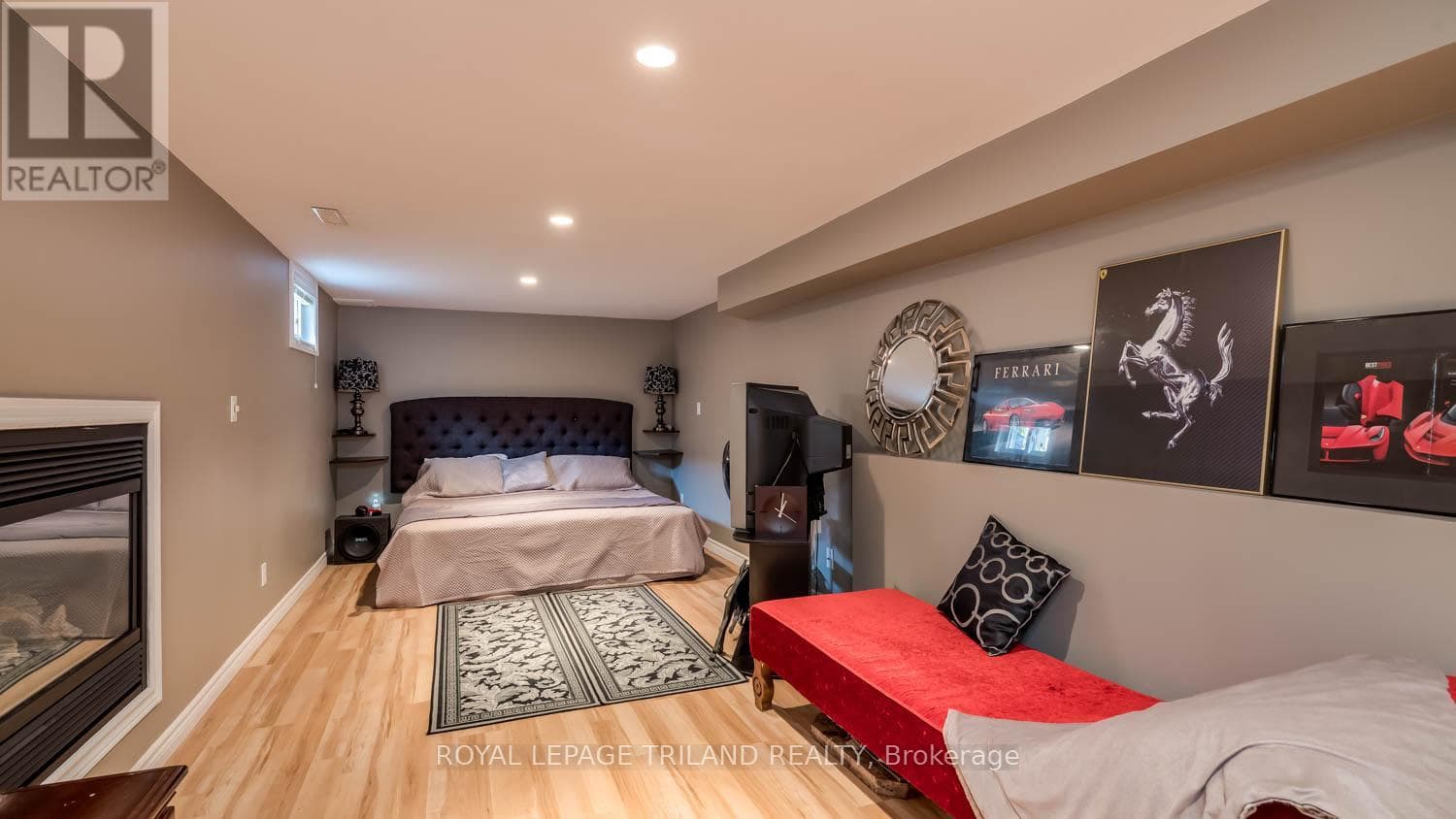 226 RAINBOW AVENUE — London East (East N), Ontario - Main photo