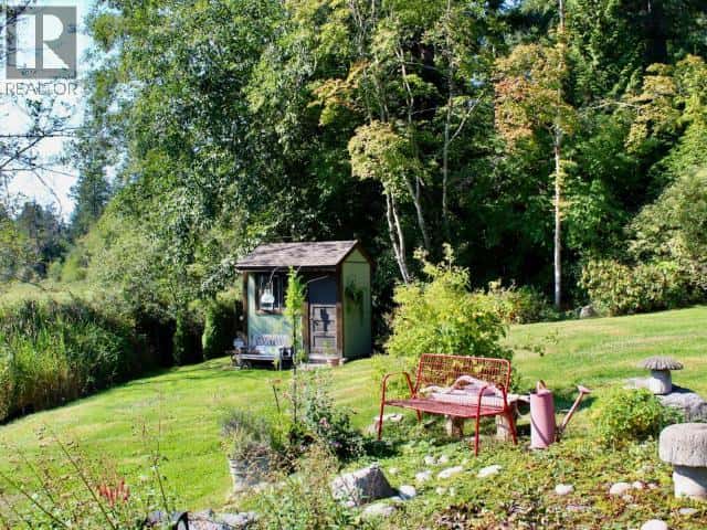 5062 SPRAGGE ROAD — Texada Island, British Columbia - Photo 5 of 74