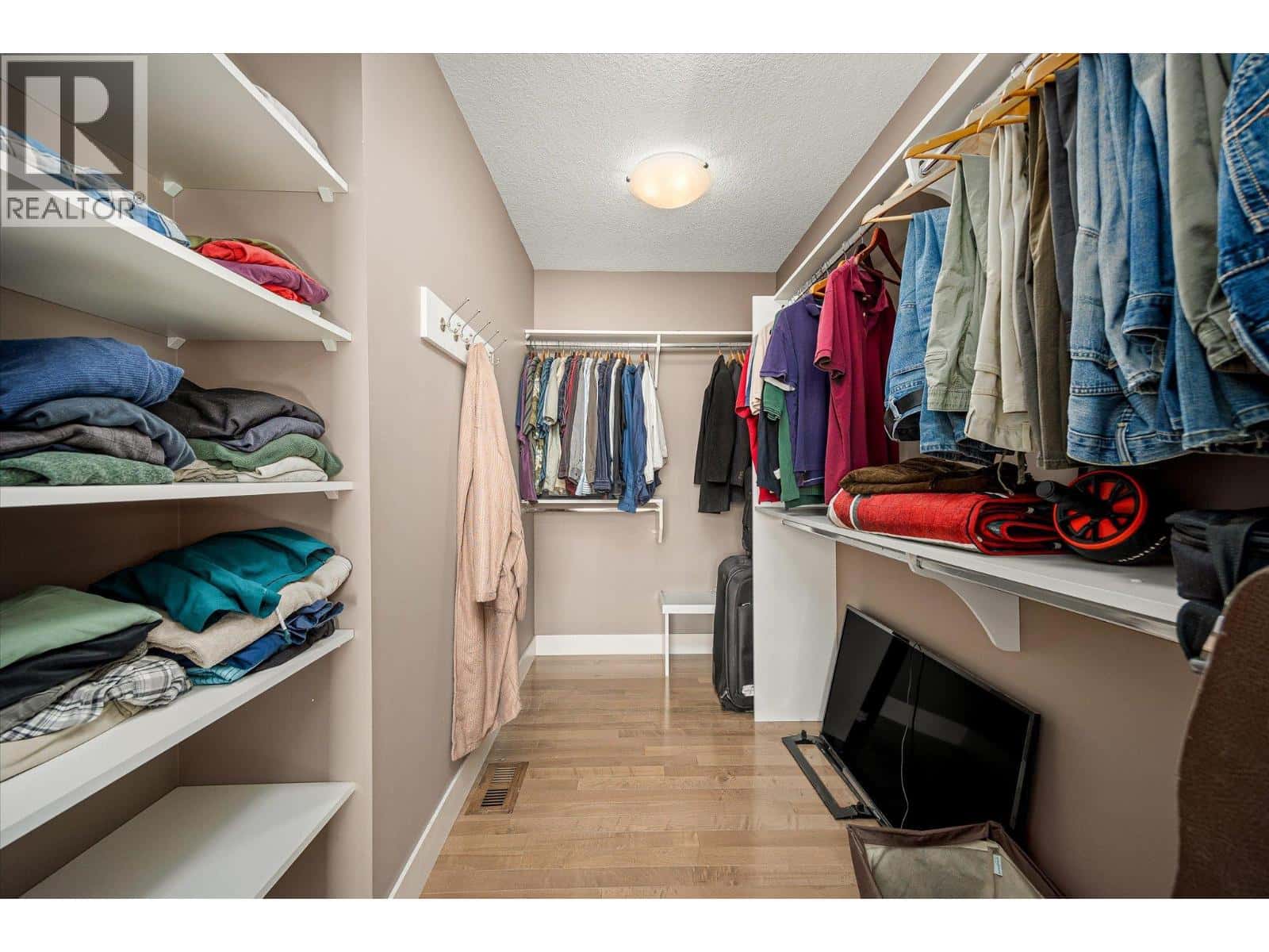 5165 Trepanier Bench Road Unit# 205 — Peachland, British Columbia - Photo 2 of 65