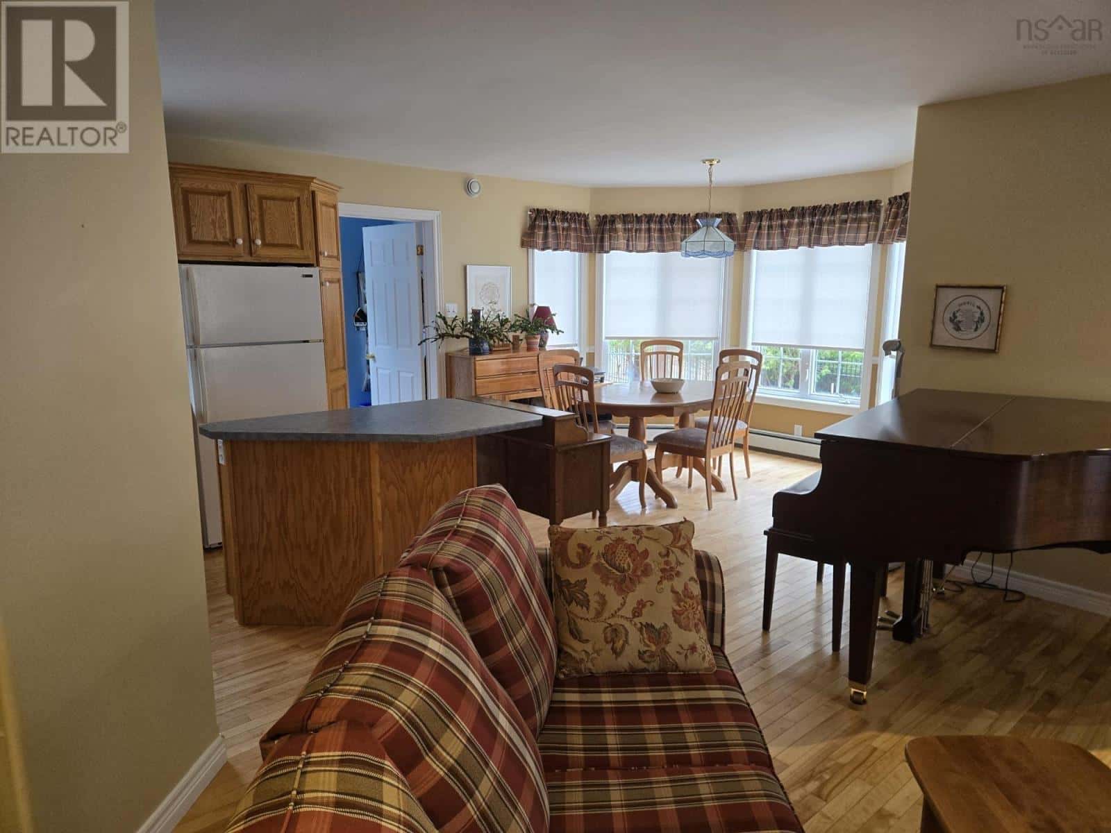 40 Silverwood Dr. — Valley, Nova Scotia - Photo 4 of 22