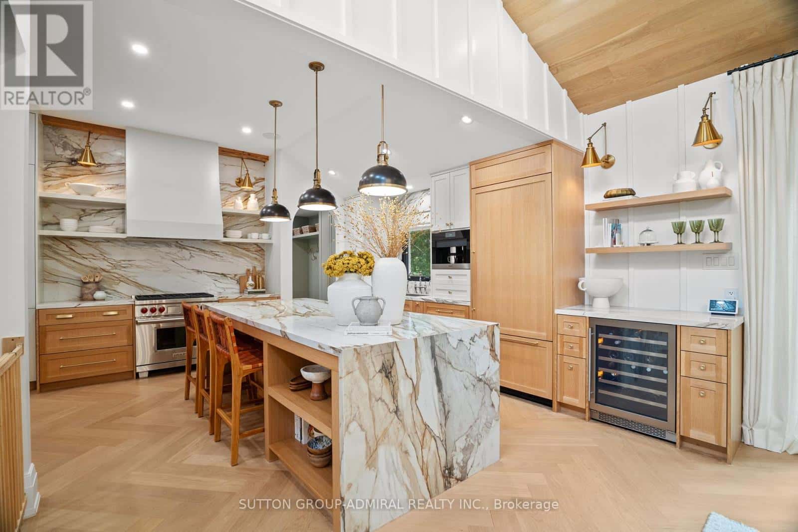 46 MUNSHAW COURT — King (Pottageville), Ontario - Photo 4 of 48