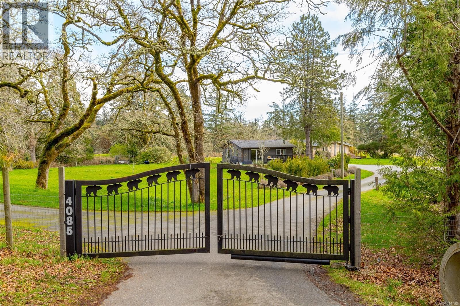 4085 Dupree Dr — Metchosin, British Columbia - Main photo