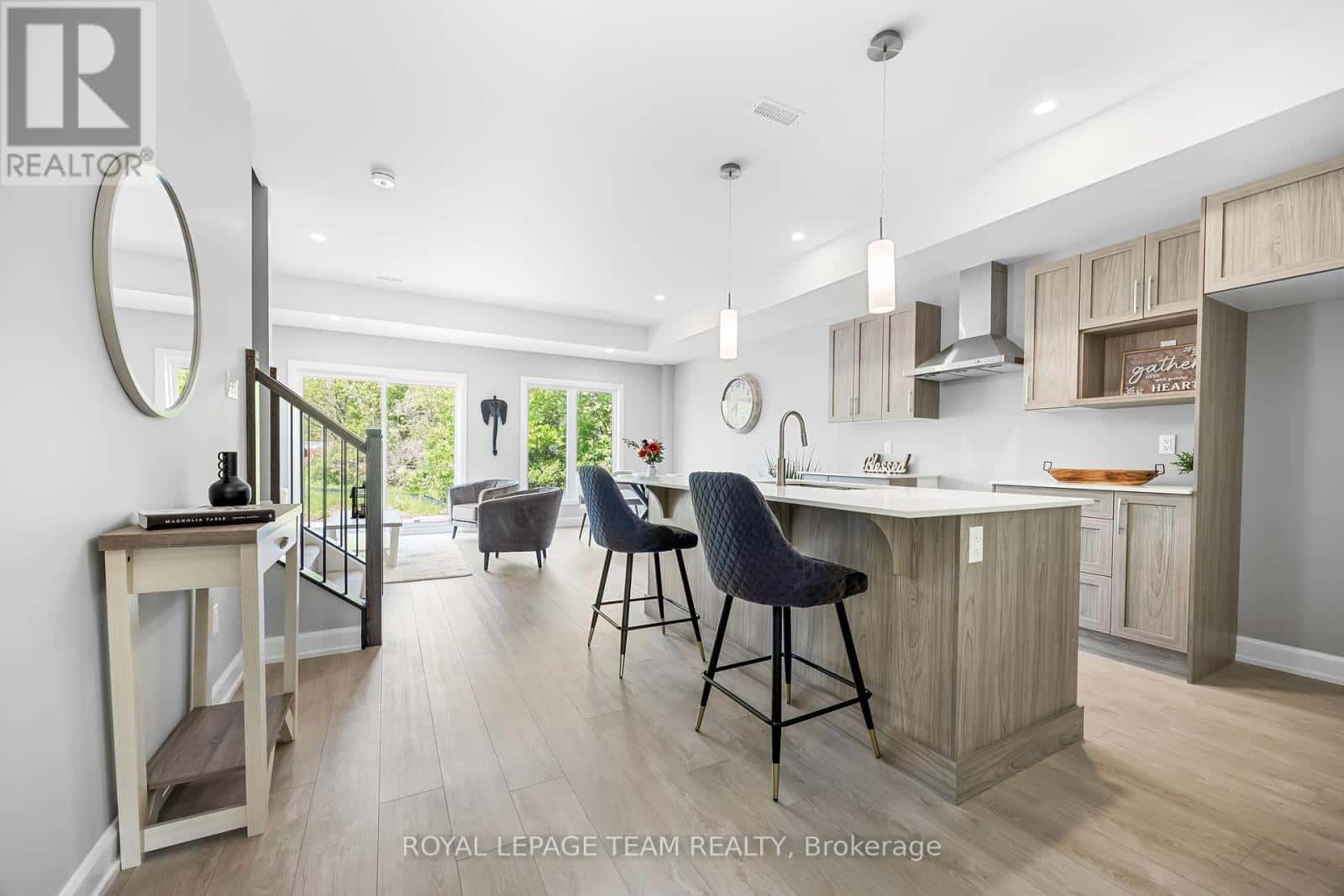 342 LEWIS STREET W — Merrickville-Wolford, Ontario - Photo 5 of 19