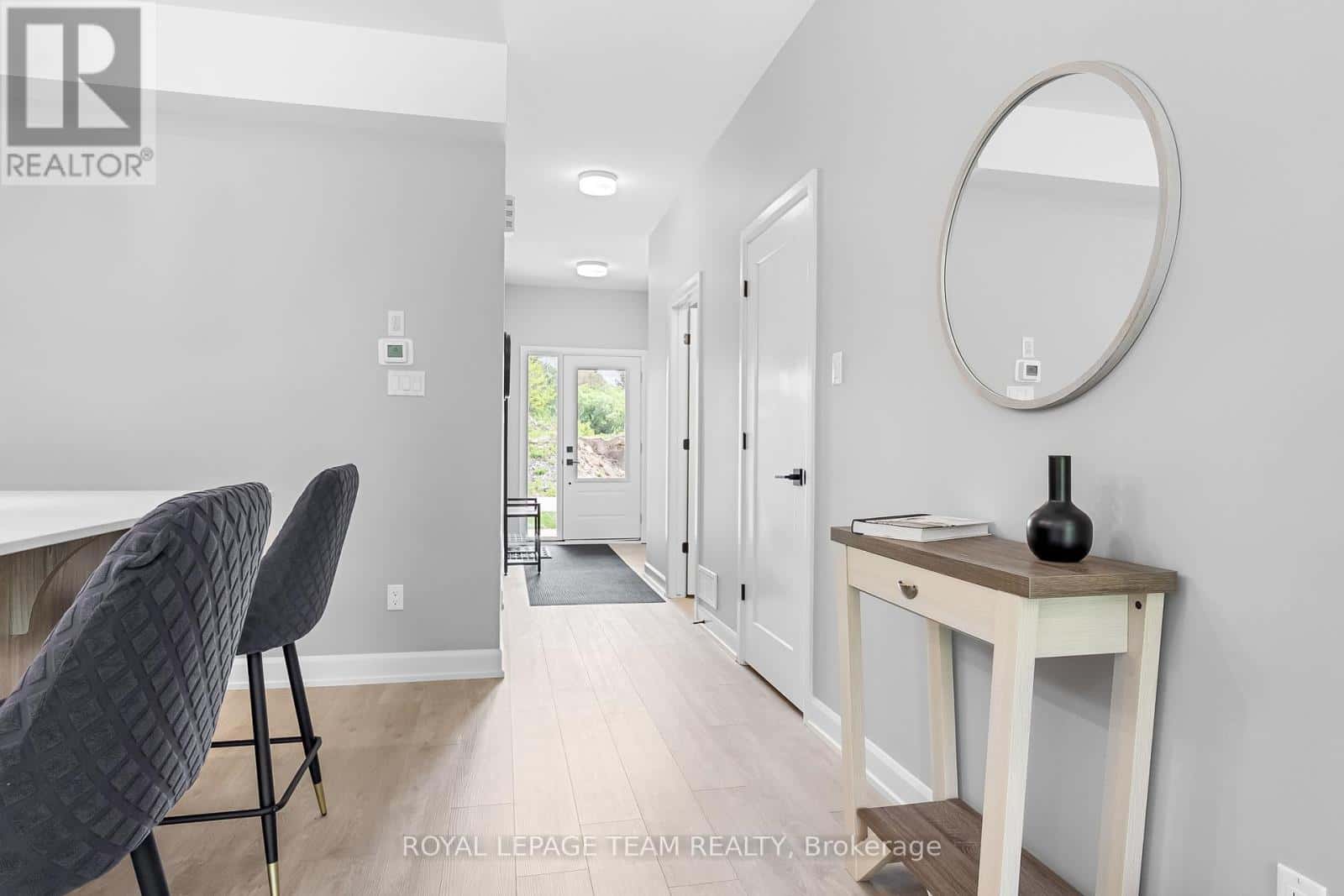 350 LEWIS STREET W — Merrickville-Wolford, Ontario - Photo 4 of 19