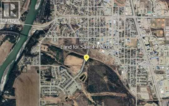 On 54 Street — Rocky Mountain House, Alberta - Photo 4 of 5