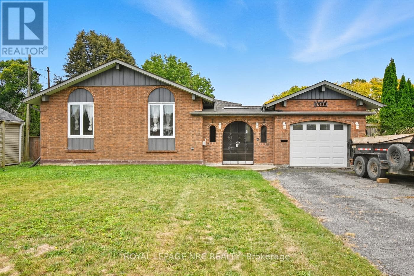 6568 RIALL STREET — Niagara Falls (Stamford), Ontario - Main photo