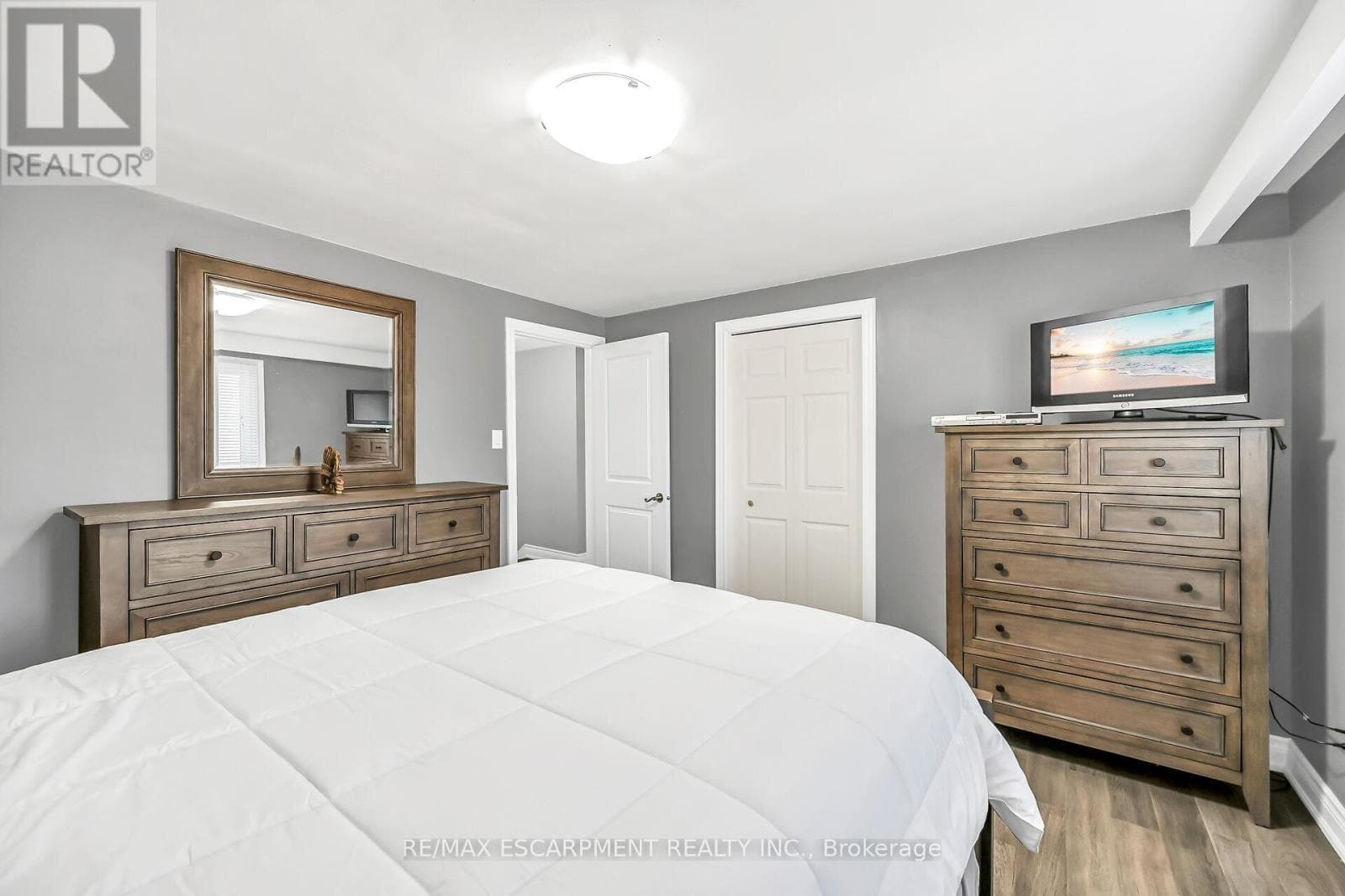 28 TARA COURT — Hamilton (Gershome), Ontario - Main photo