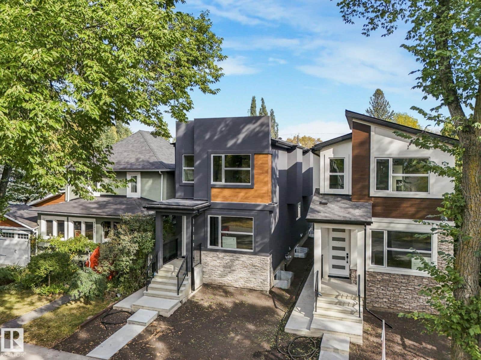 10965 129 ST NW - Photo 4 of 75, Edmonton, Alberta