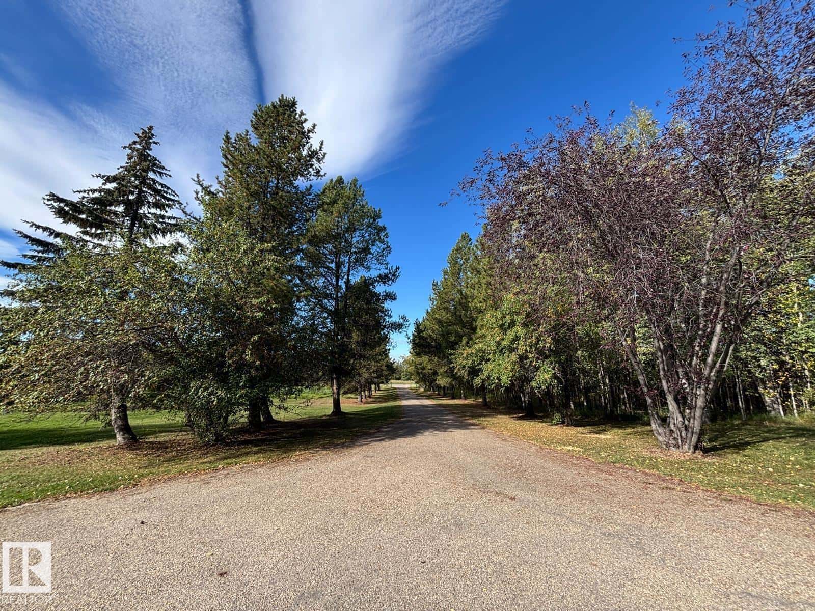 Home in Rural Brazeau County