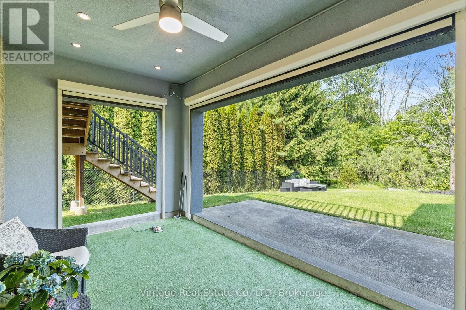 3689 CARDINAL DRIVE — Niagara Falls (Mt. Carmel), Ontario - Main photo