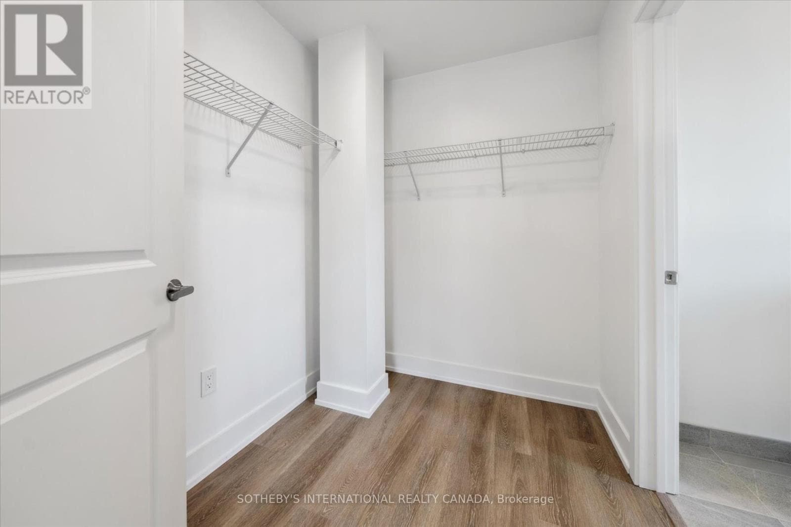 Kawartha Lakes (Fenelon Falls), Ontario — Kawartha Lakes (Fenelon Falls), Ontario - Main photo