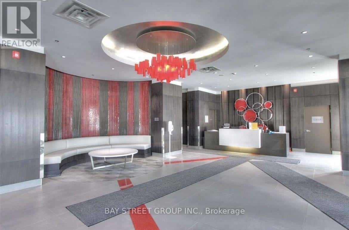 Markham (Berczy), Ontario — Markham (Berczy), Ontario - Photo 5 of 25