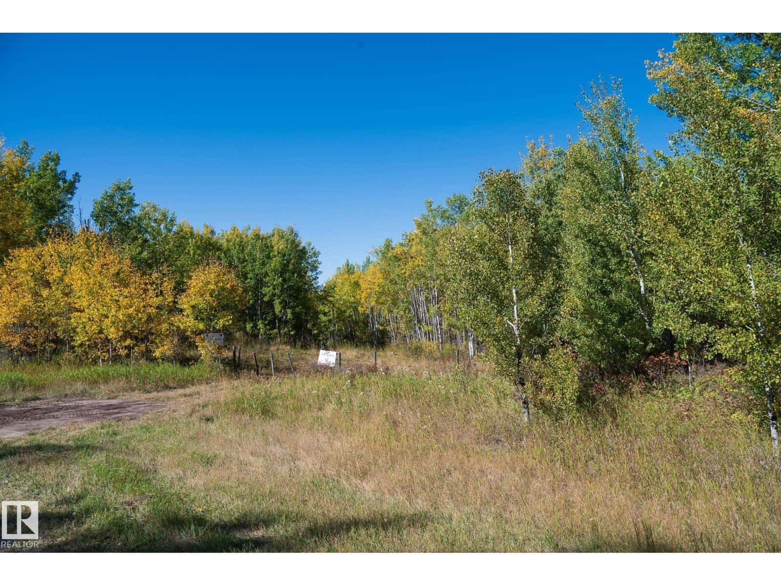 Range 33 Hwy 33 — Rural Lac Ste. Anne County, Alberta - Photo 2 of 14