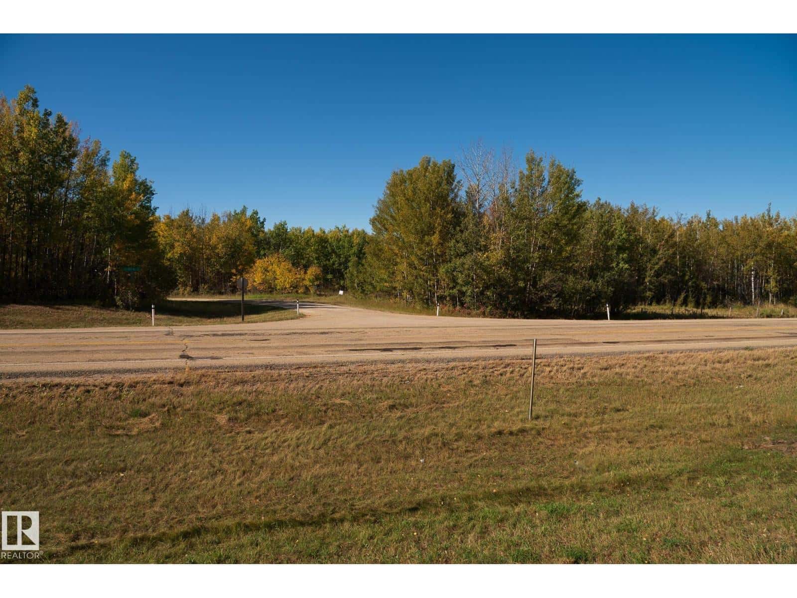 Range 33 Hwy 33 — Rural Lac Ste. Anne County, Alberta - Photo 5 of 14