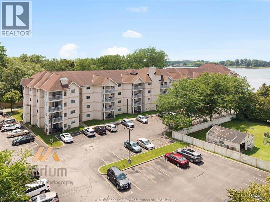 40 ADAMS LANE Unit# 410 — LaSalle, Ontario - Photo 3 of 32