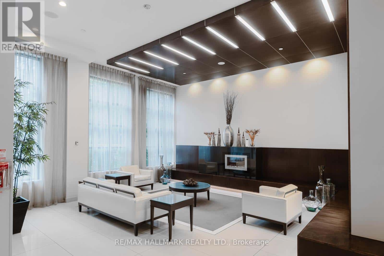 929 - 500 DORIS AVENUE — Toronto (Willowdale East), Ontario - Photo 5 of 46