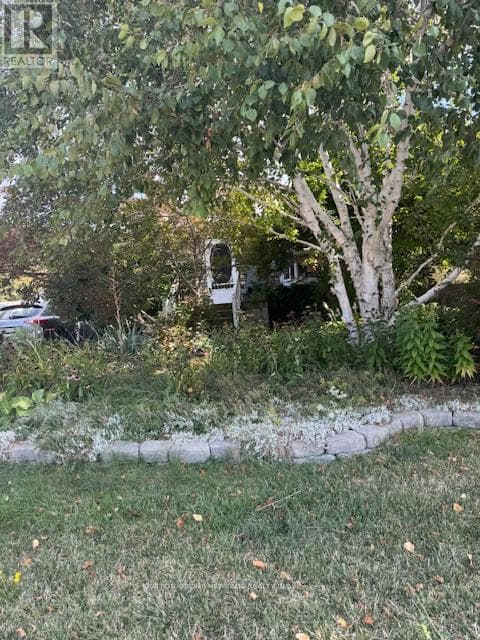 1717 CHARLES STREET — Whitby (Port Whitby), Ontario - Main photo