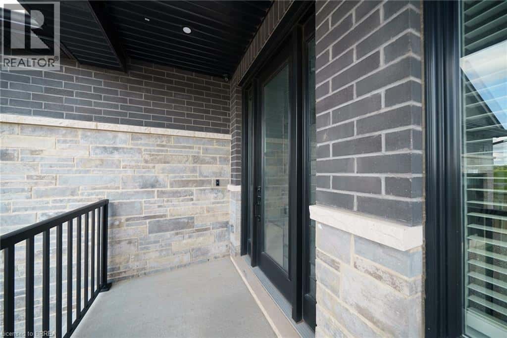 21 HALDIMAND 66 Road — Haldimand County, Ontario - Photo 4 of 42