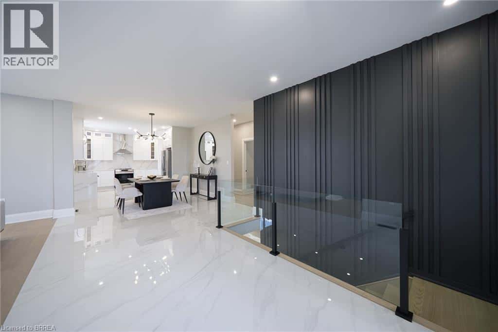 21 HALDIMAND 66 Road — Haldimand County, Ontario - Photo 5 of 42