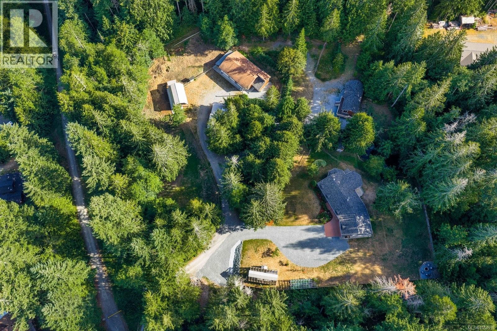 2656 Moncur Rd — Shawnigan Lake, British Columbia - Main photo