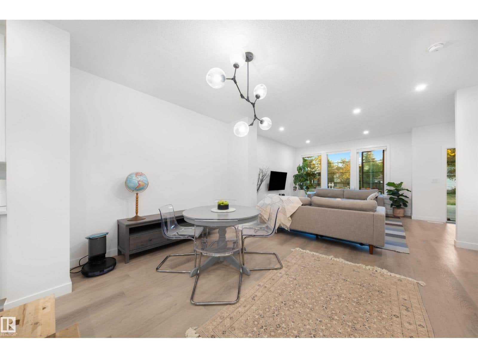 11204 & 11206 55 AV NW - Photo 3 of 30, Edmonton, Alberta