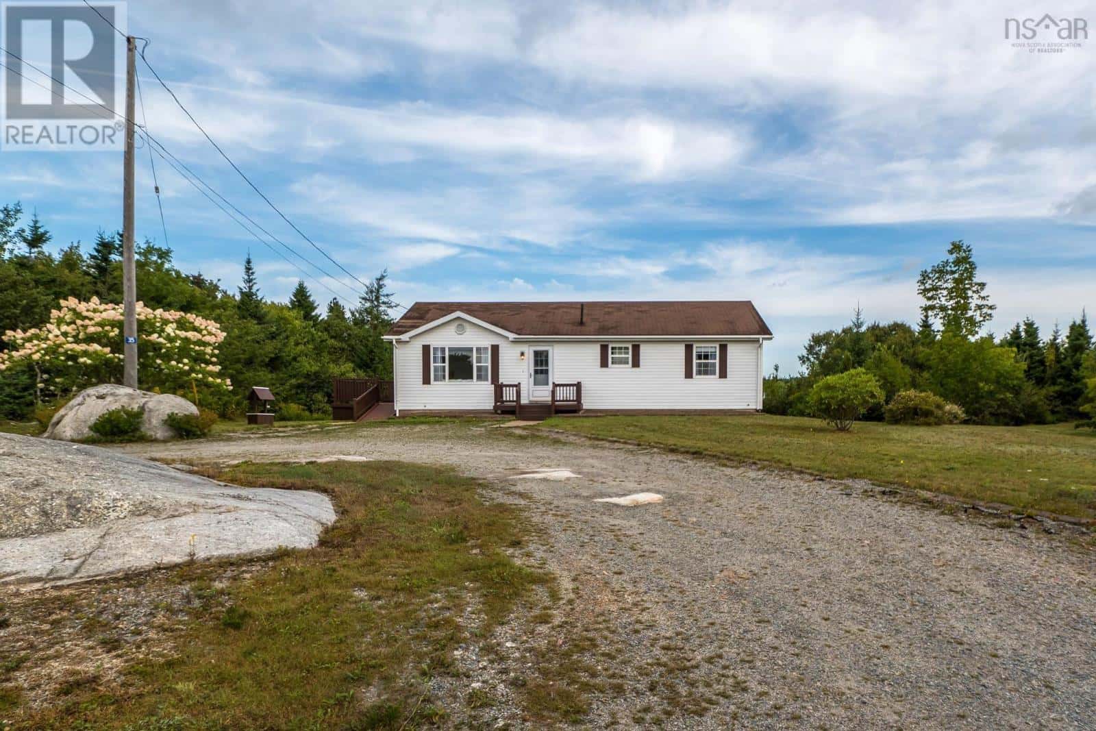 35 Kelly Drive — Williamswood, Nova Scotia - Photo 2 of 43