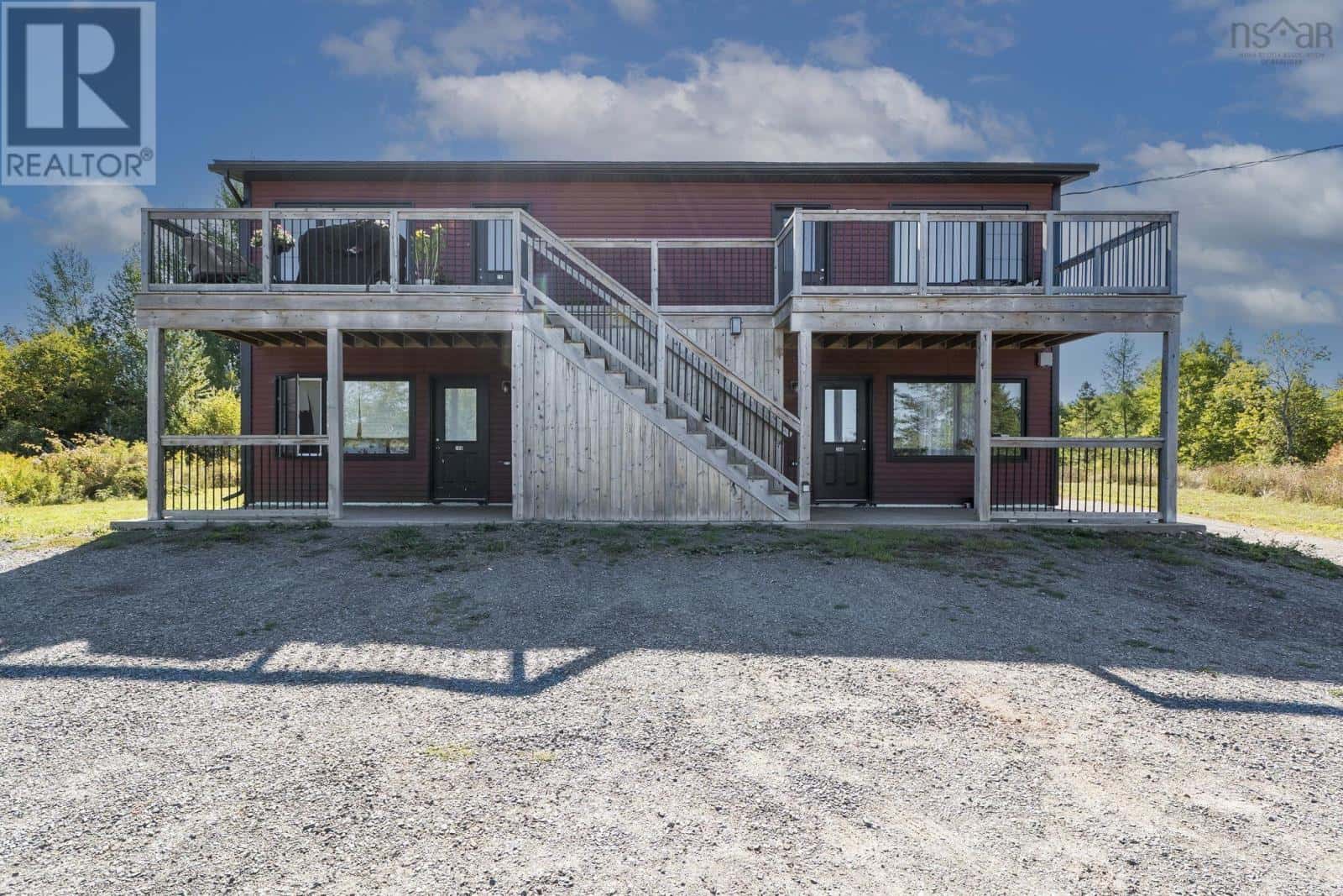 26-28 Raspberry Lane — Currys Corner, Nova Scotia - Photo 2 of 46