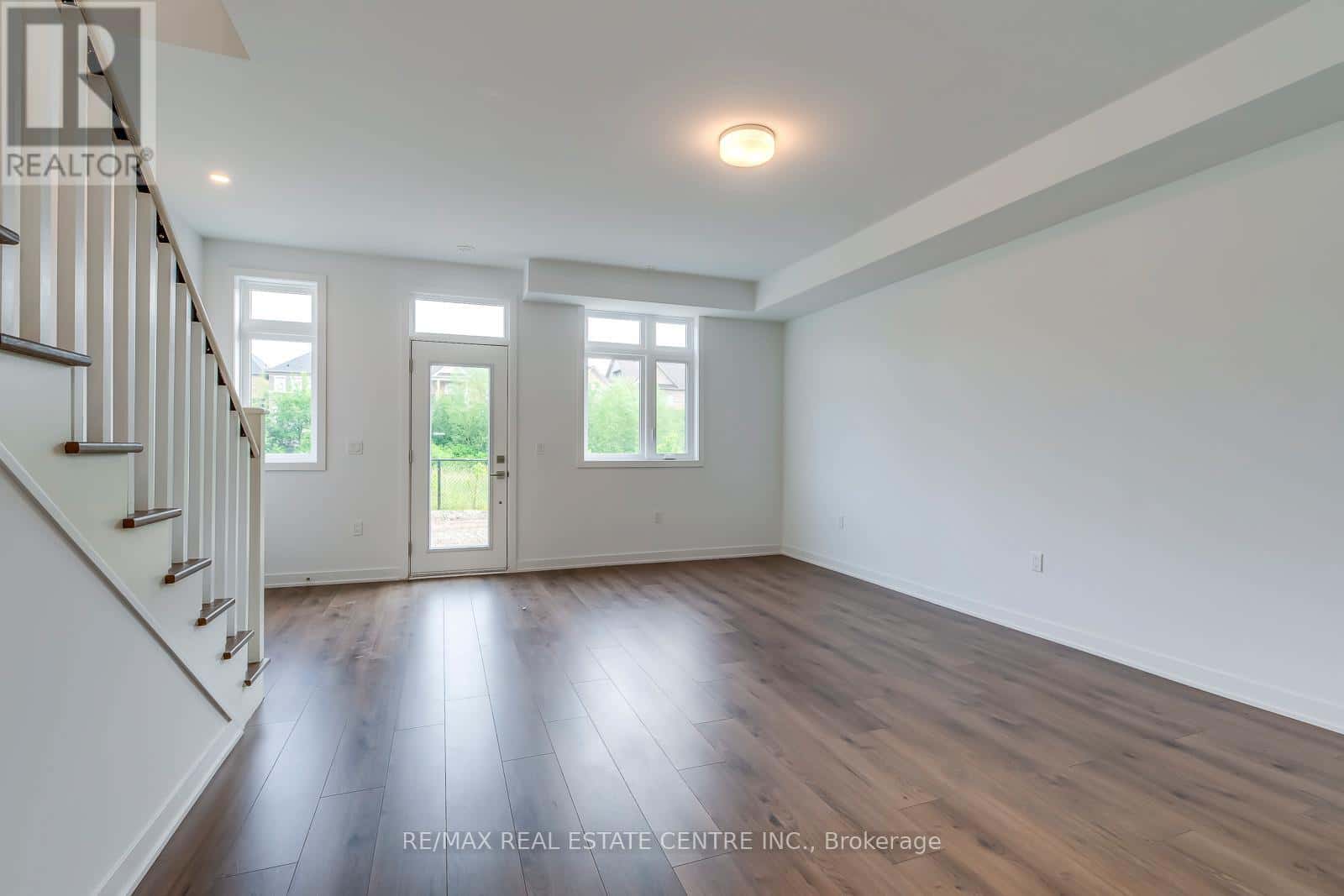 3049 TRAILSIDE DRIVE — Oakville (GO Glenorchy), Ontario - Photo 5 of 48