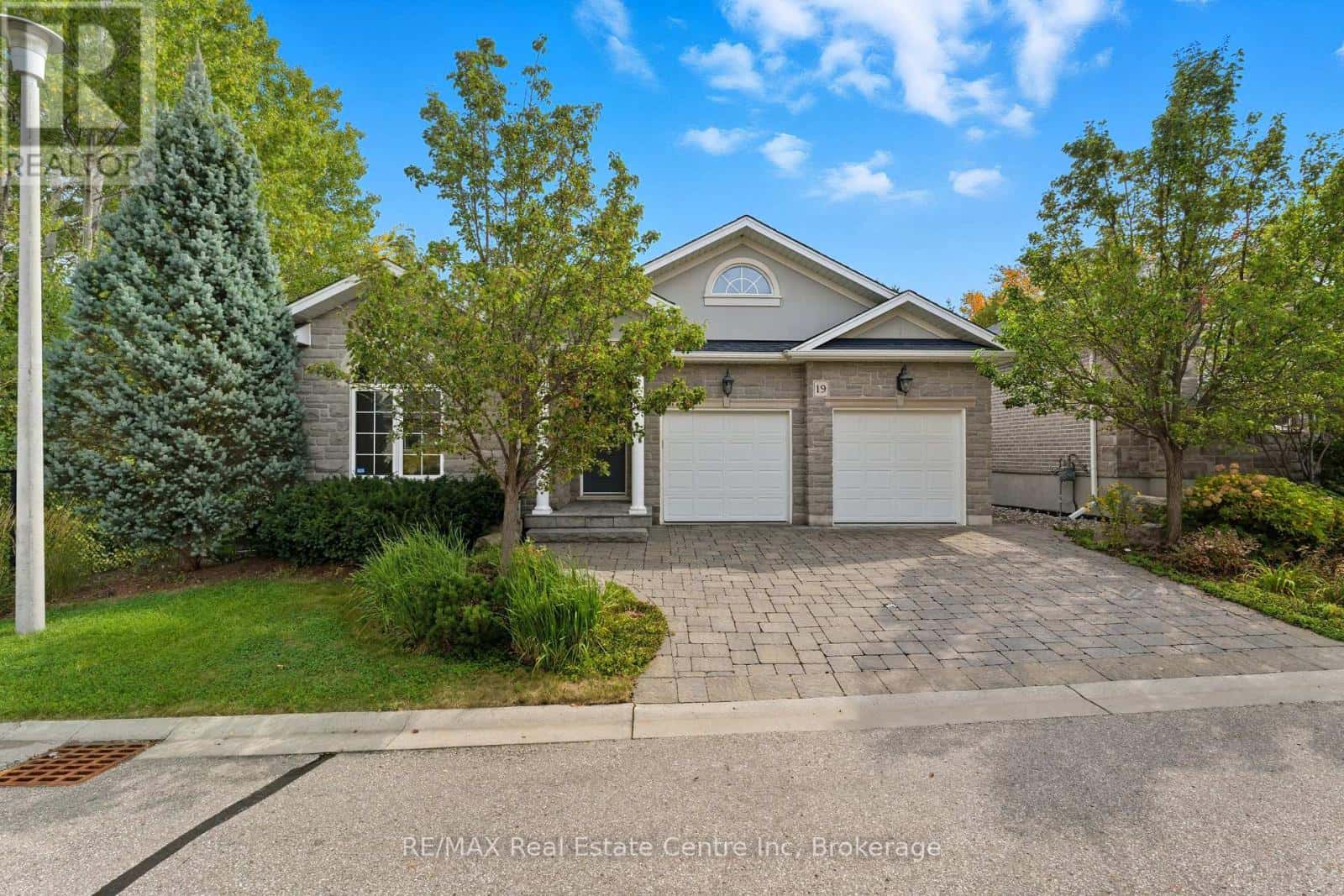 Guelph (Kortright East), Ontario — Guelph (Kortright East), Ontario - Photo 3 of 26