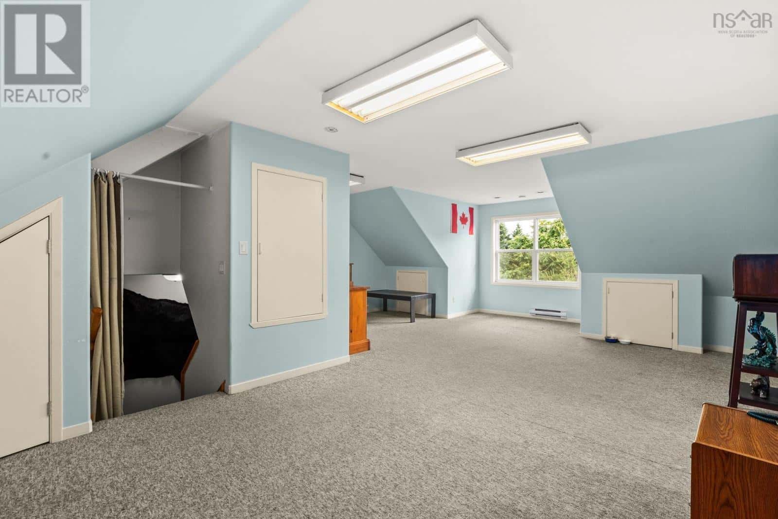 Eastern Passage, Nova Scotia — Eastern Passage, Nova Scotia - Photo 3 of 50