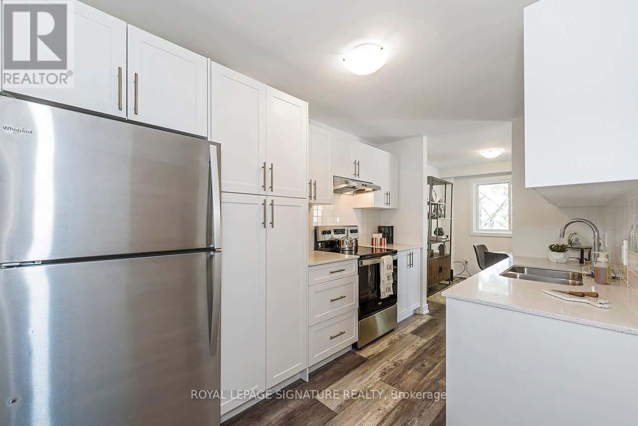 Hamilton (Templemead), Ontario — Hamilton (Templemead), Ontario - Photo 5 of 23