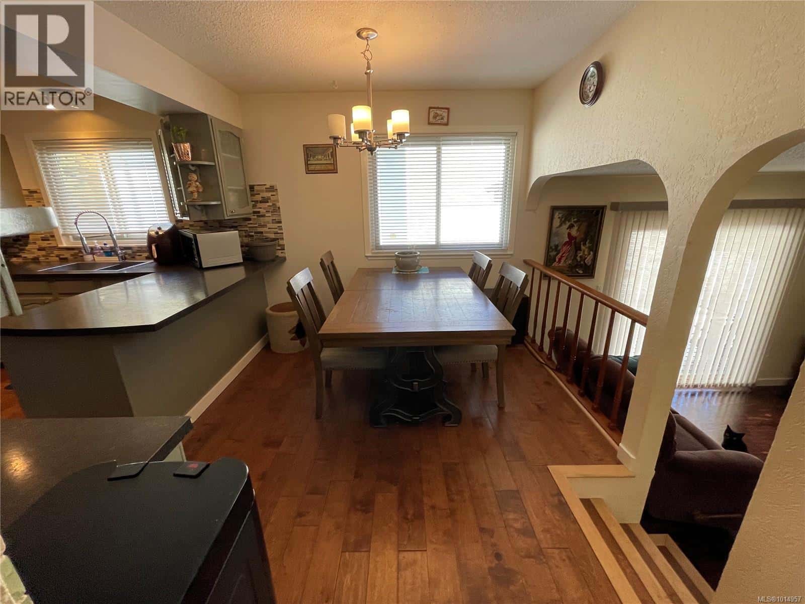 7130 Highland Dr — Port Hardy, British Columbia - Photo 3 of 22