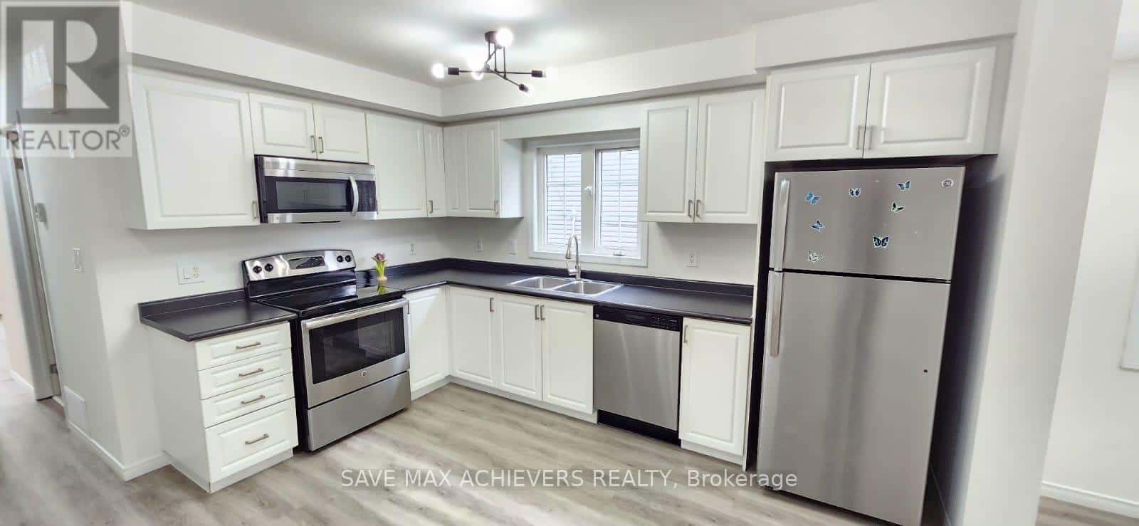 39 - 3200 SINGLETON AVENUE — London South (South W), Ontario - Photo 5 of 26