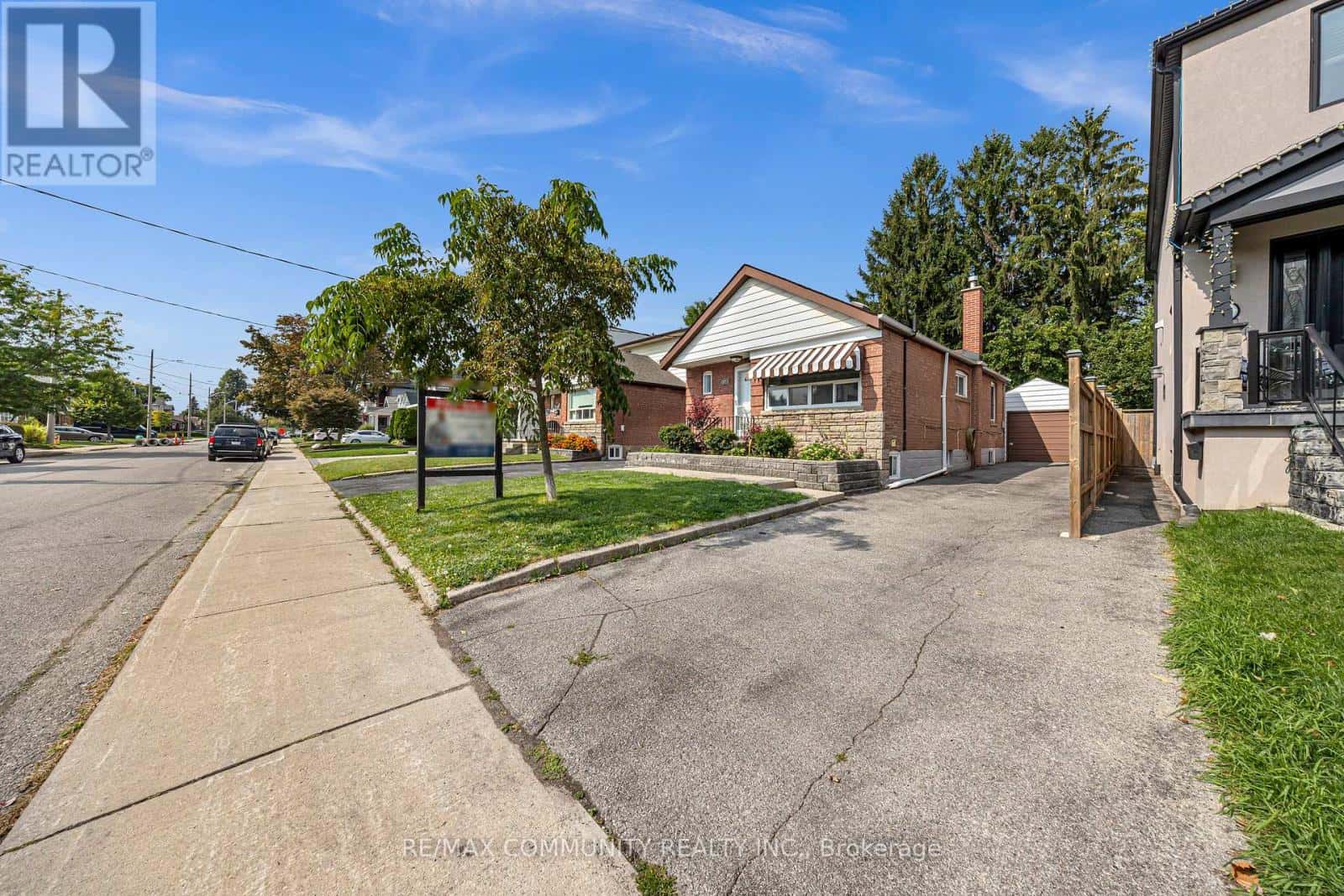 50 JOANITH DRIVE — Toronto (O'Connor-Parkview), Ontario - Photo 5 of 31