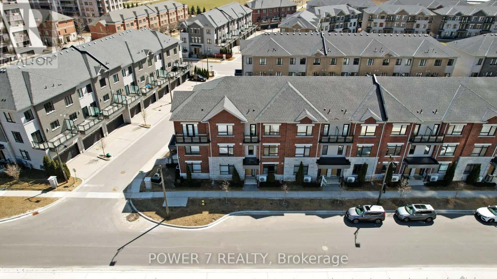 Home in Markham (Commerce Valley)