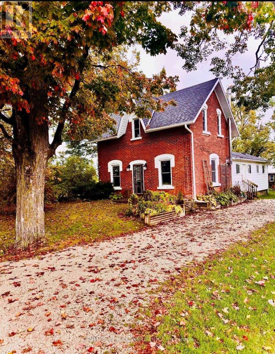 598323 2nd Line West