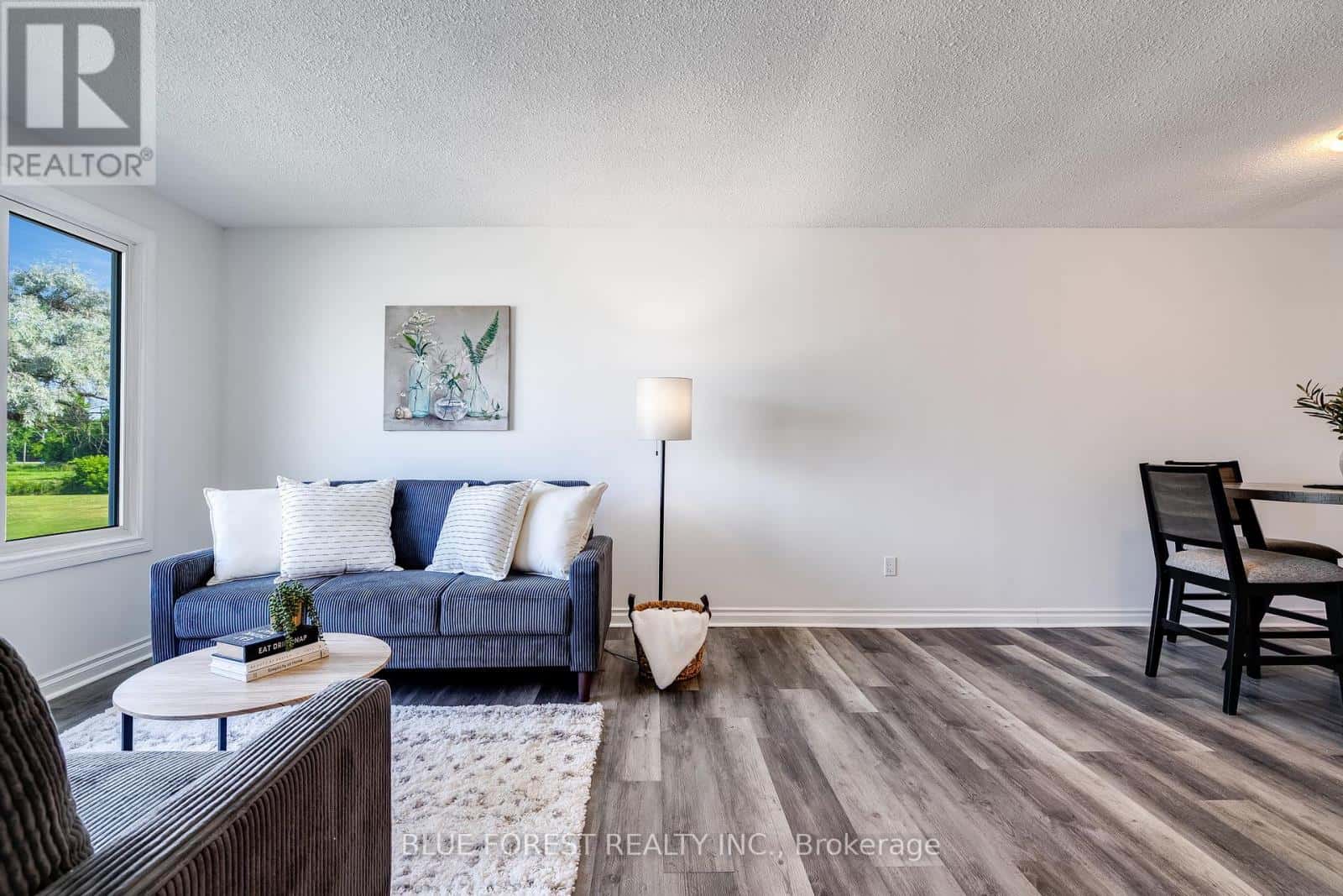 Chatham-Kent (Wallaceburg), Ontario — Chatham-Kent (Wallaceburg), Ontario - Photo 5 of 32