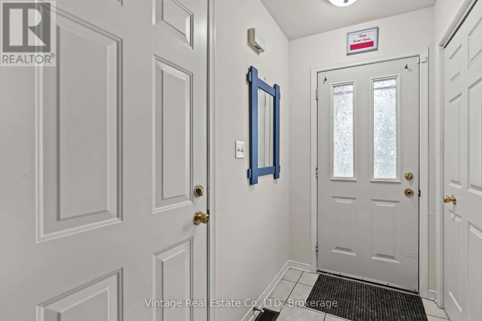 Welland (West Welland), Ontario — Welland (West Welland), Ontario - Photo 5 of 35