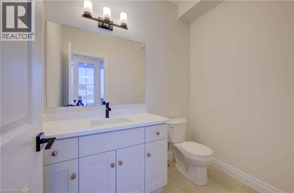 36 ANNE Street W — Harriston, Ontario - Photo 5 of 15