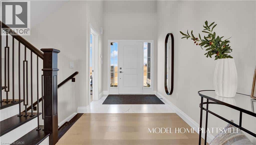 10 HILBORN Street — Plattsville, Ontario - Photo 3 of 14