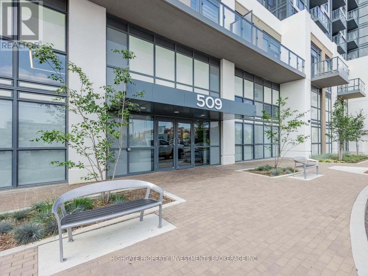 403 - 509 DUNDAS STREET — Oakville (GO Glenorchy), Ontario - Main photo
